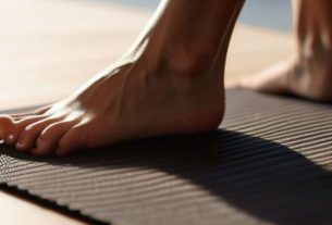 Tips on how to improve balance daily.