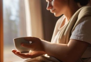 Tips on how to help a carer.
